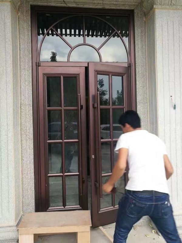OEM UPVC aço inoxidável Alumínio Dobro balanço portas KFC porta 1,2 mm espessura